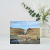 Carte Postale Cascade de Skógafoss, Islande (Debout devant)