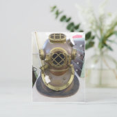 Carte Postale Casque de plongée (Debout devant)