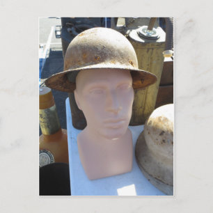 Carte Postale Casque rouillé