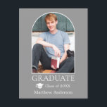 Carte Postale Casquette moderne Arch Grad Photo Grey Graduation<br><div class="desc">Cadre photo Arc moderne - Photo Faire-part Postcard - Grey - Graduation Cap</div>