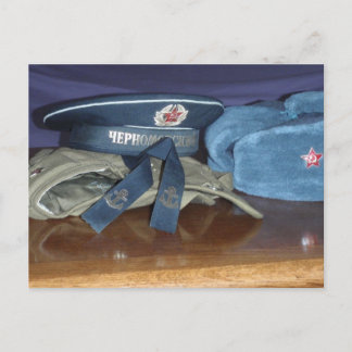 Carte Postale Casquettes militaires russes