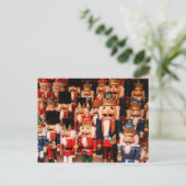 Carte Postale Casse-noix en bois coloré (Debout devant)