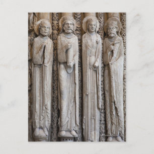 Carte Postale castes de statues de la façade de Chartres