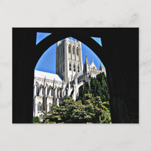 Carte Postale Cathédrale nationale de Washington à travers l'arc