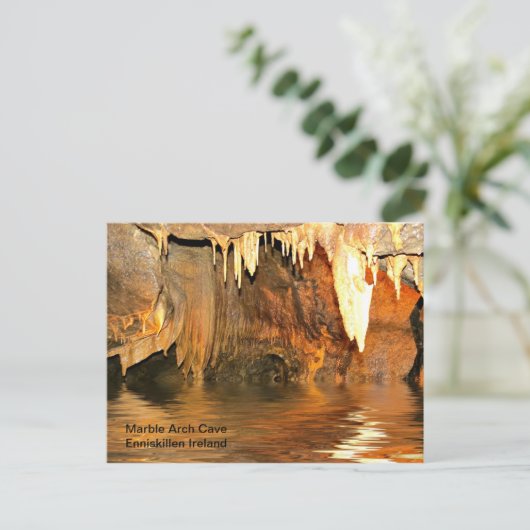 Carte postale Cave (Debout devant)