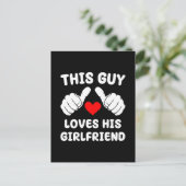 Carte Postale Ce type aime sa copine (Debout devant)