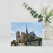 Carte Postale Célèbre Cathédrale Notre Dame de Paris - France (Debout devant)