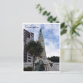 Carte Postale cénotaphe de Wellington (Debout devant)
