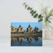 Carte Postale Cenotaphes, Madhya Pradesh, Inde (Debout devant)
