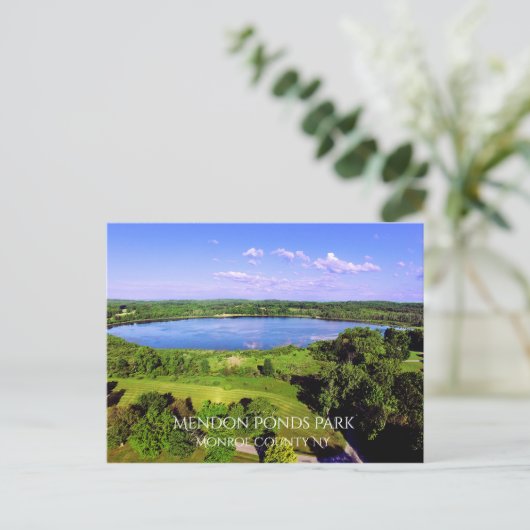 Carte postale - Cent Acre Pond à Mendon (Debout devant)