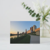 Carte Postale Centre-ville de Columbus, Ohio au coucher du solei (Debout devant)