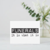 Carte Postale C'est des funérailles (Debout devant)
