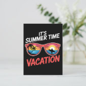 Carte Postale C'est l'ambiance des vacances d'été (Debout devant)