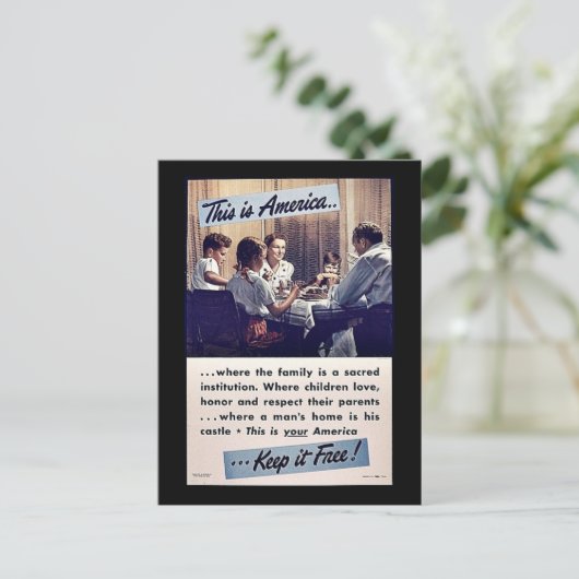 Carte Postale C'Est L'Amérique Qui La Garde Libre ! (Debout devant)