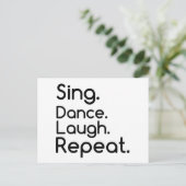 CARTE POSTALE CHANTER DANSE RIRE RÉPÉTER (Debout devant)
