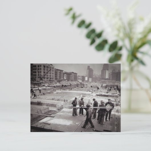 Carte Postale Chantier de construction côté est de NYC (Debout devant)
