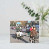 Carte Postale Charge lourde (Debout devant)