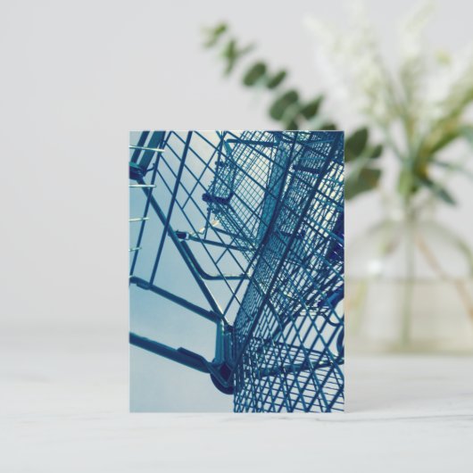 Carte Postale chariot d'art urbain empilé (Debout devant)