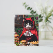 Carte Postale Chat à capuchon rouge Mange Cheesburger et Fries (Debout devant)