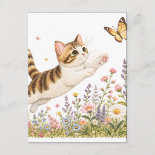 Carte Postale Chat brodé poursuivant un papillon dans une prairi