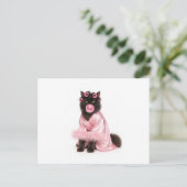 Carte Postale Chat dans une robe rose avec bigoudis et bubble-gu (Debout devant)