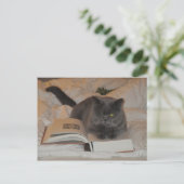 Carte Postale Chat et livre (Debout devant)