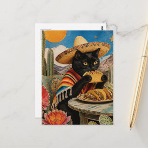 Carte Postale Chat noir surréaliste mangeant des tacos en collag