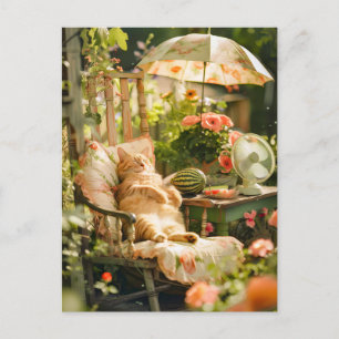 Carte Postale Chat se détendant dans une chaise de pont sous un 