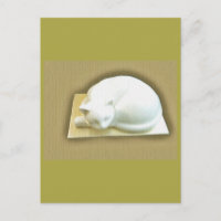 Carte postale Chat sur boîte dorée II