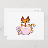 Carte Postale Chat tigré avec tasse de lait.PNG (Devant / Derrière)