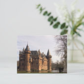 Carte postale Château 24 (Debout devant)