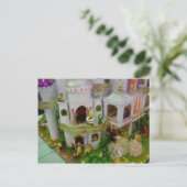 Carte Postale Château de conte de fées miniature (Debout devant)