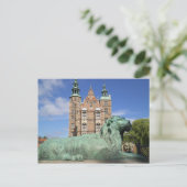 Carte Postale Château de Rosenborg, Copenhague, Danemark (Debout devant)