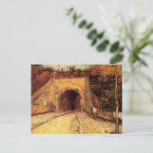 Carte Postale Chaussée avec viaduc à passage inférieur par Vince (Debout devant)