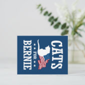 CARTE POSTALE CHAUSSURES POUR BERNIE SANDERS (Debout devant)