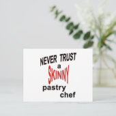 Carte postale Chef Pâtisserie (Debout devant)