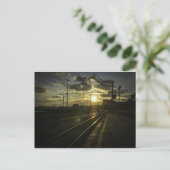 Carte Postale Chemins de fer de Catane au coucher du soleil (Debout devant)