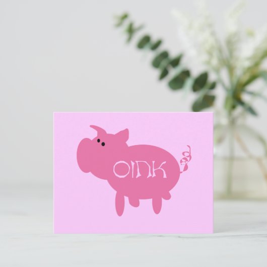 Carte Postale Chemises et cadeaux de cochon rose (Debout devant)