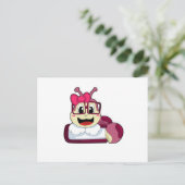 Carte Postale Chenille au Ruban (Debout devant)