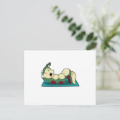 Carte Postale Chenille au travail de remise en forme (Debout devant)