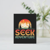 CARTE POSTALE CHERCHEZ L'AVENTURE (Debout devant)