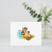 Carte Postale Cheval comme Surfer avec Surfboard (Debout devant)