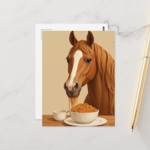 Carte Postale cheval mignon mangeant des spaghetti