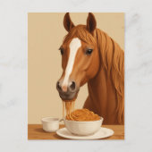 Carte Postale cheval mignon mangeant des spaghetti (Devant)