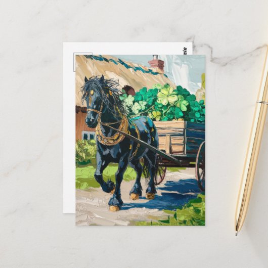 Carte Postale Cheval noir tirant une charge de Shamrocks (Devant/Arrière en situation)