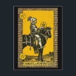 Carte Postale Chevalier des Pentacles Tarot<br><div class="desc">Le Chevalier des Pentacles Carte Tarot avec texte ancien en arrière - plan</div>