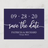 Carte Postale Chic Script Bleu Nuit Mariage Enregistrer La Date (Devant)