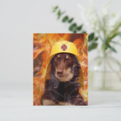 Carte Postale Chien à feu (Debout devant)