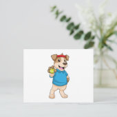 Carte Postale Chien au tennis avec balle de tennis (Debout devant)