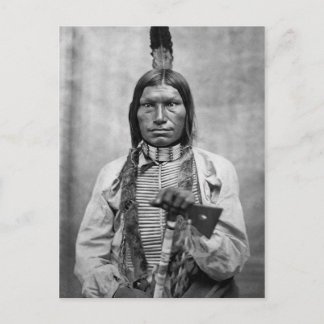 Carte Postale Chien bas - Photo vintage d'un Amérindien